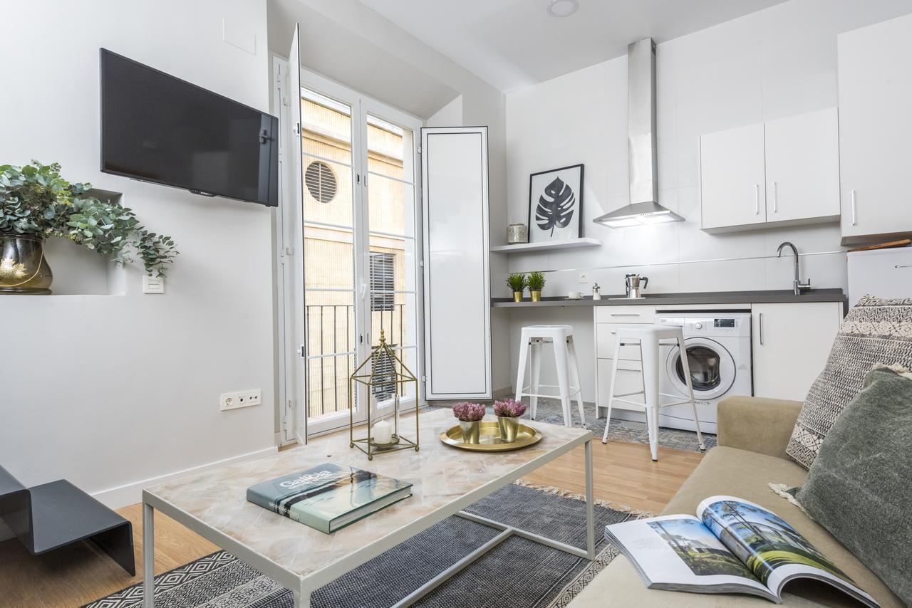 Genteel Home Trinidad Grund Malaga Bagian luar foto