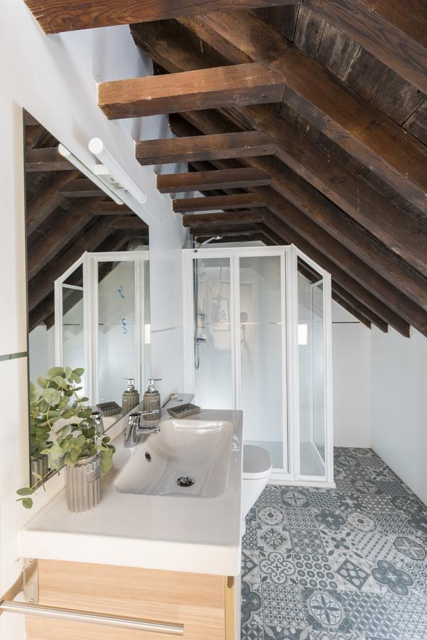 Genteel Home Trinidad Grund Malaga Bagian luar foto