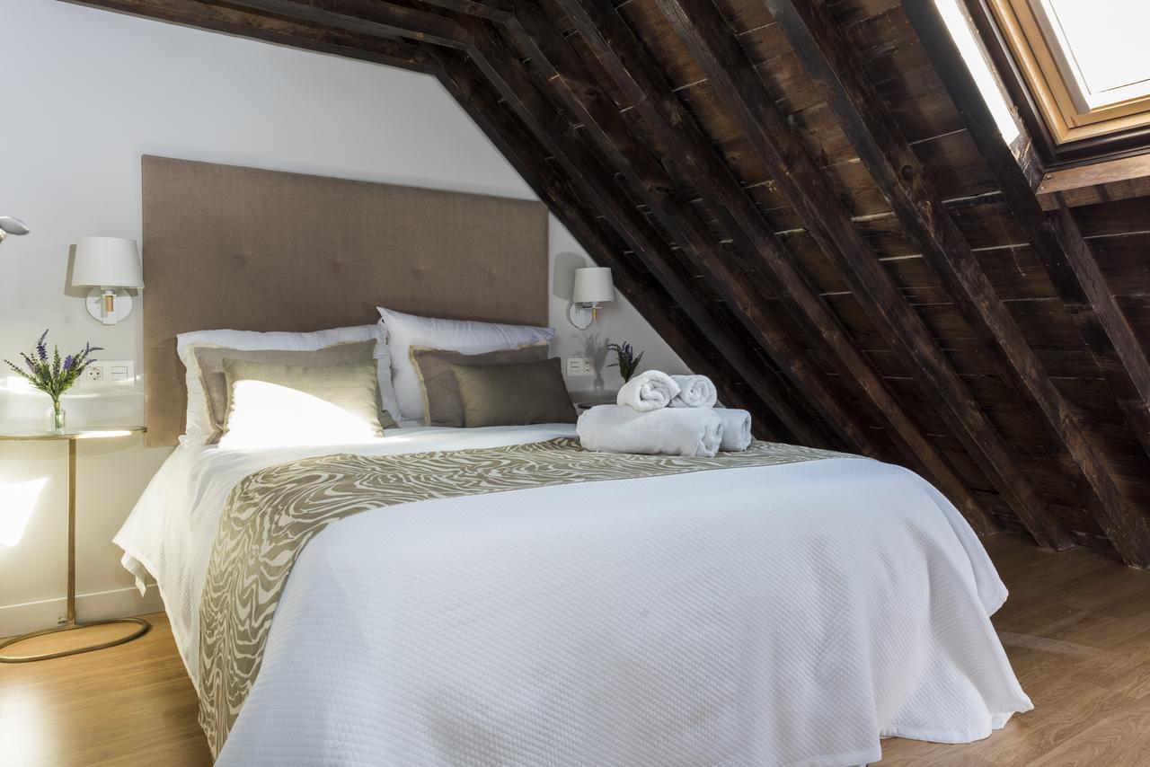Genteel Home Trinidad Grund Malaga Bagian luar foto